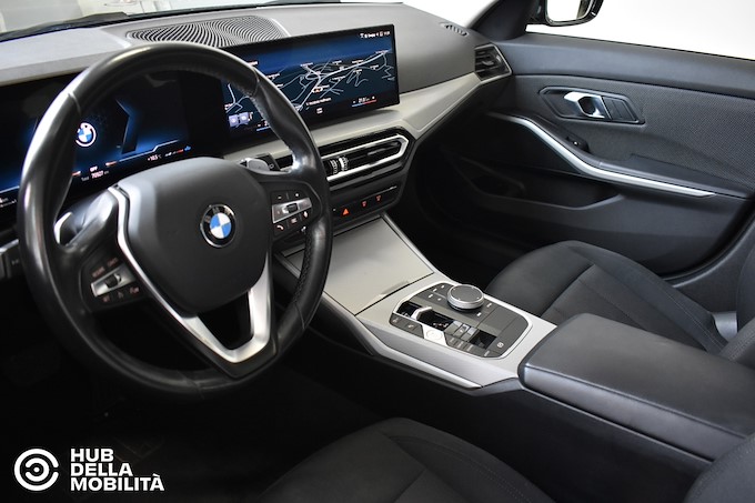 BMW 320d 48V xDrive Touring Business Advantage